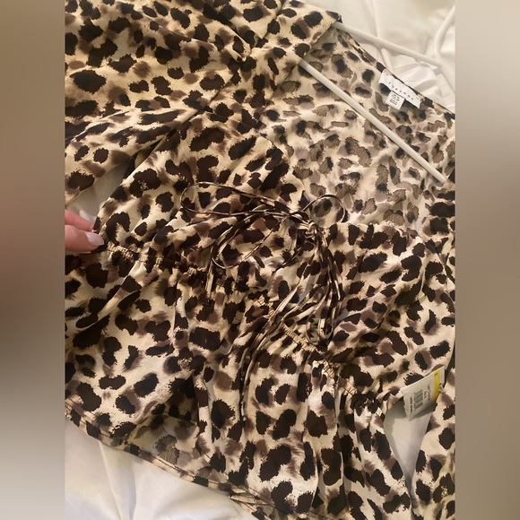 NWT Topshop Leopard Top Size US 6 - Picture 3 of 8